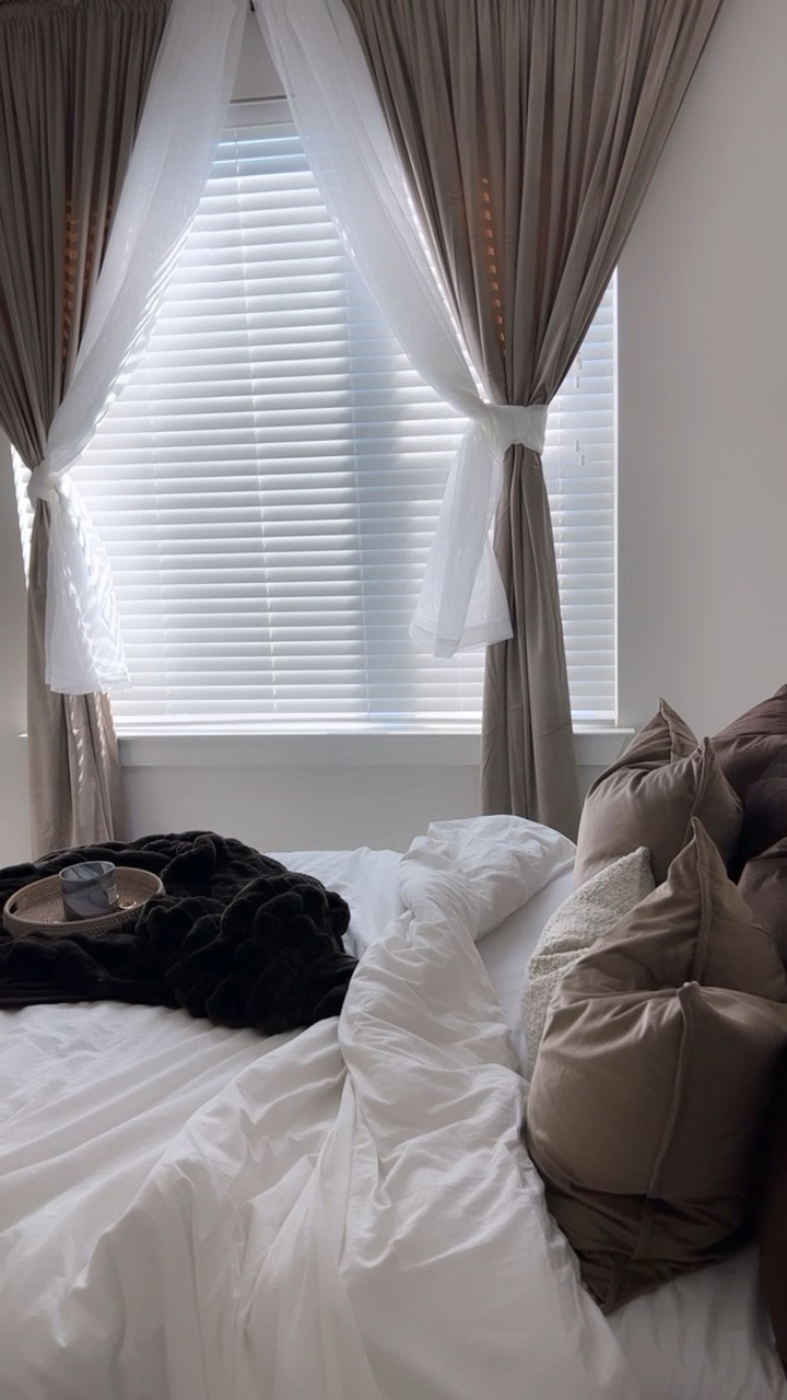 cozy bedroom vibes 

#LTKhome