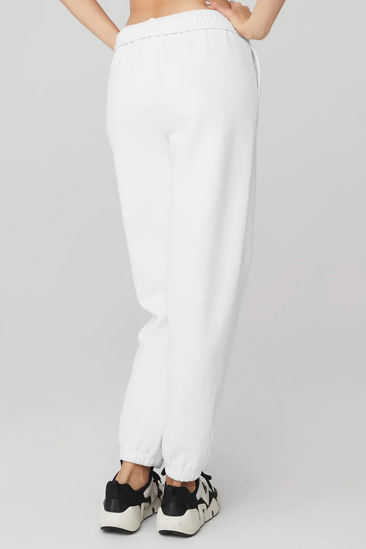 Accolade Sweatpant - White | Alo Yoga