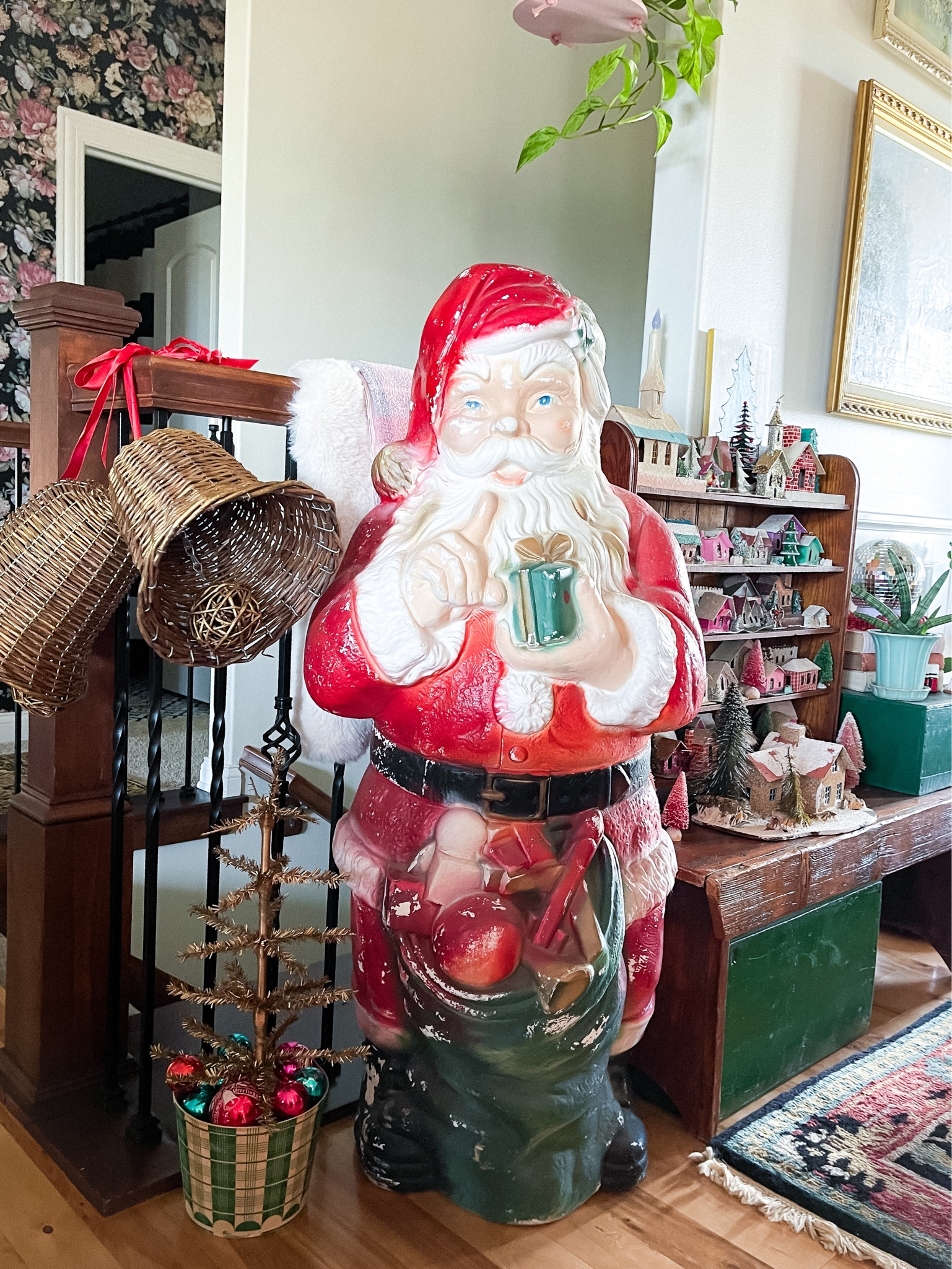 Vintage Santa Blow Molds 

#LTKhome #LTKSeasonal #LTKHoliday