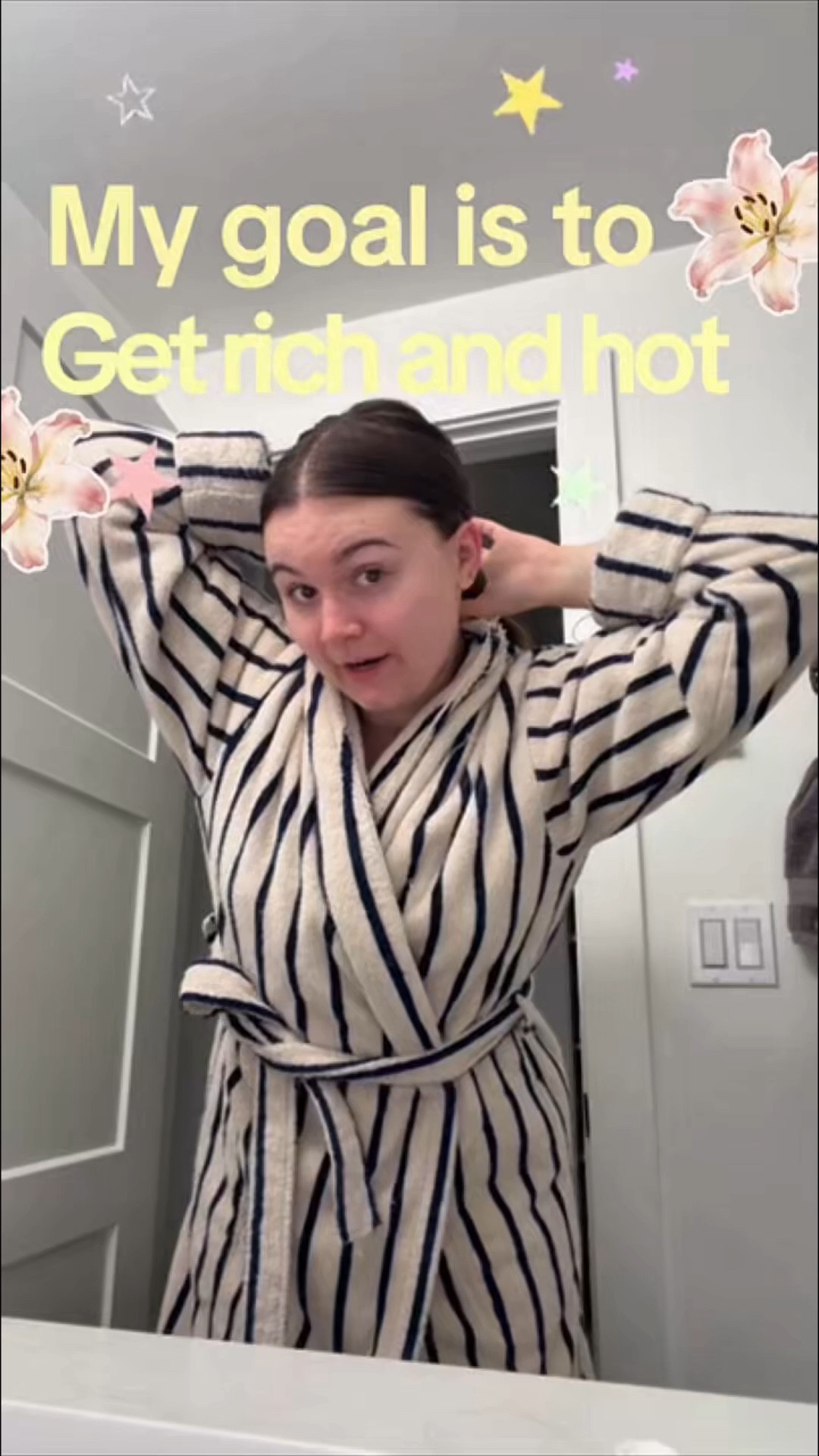 I have one goal, to get rich and hot this year! That looks like working hard as a small business owner and pouring into my health as best I can 🥹

#richandhot #glowup #glowupvlog #dayinthelifevlog #workdayinmylife @T3 Micro @Living Proof, Inc. @nuuly @Brooklinen @De'Longhi @Tula @dermalogica @Precision Pilates @FedEx @Bluebird’sCottage @fairlife @ALURA

#LTKootd #LTKgrwm #LTKvlog
