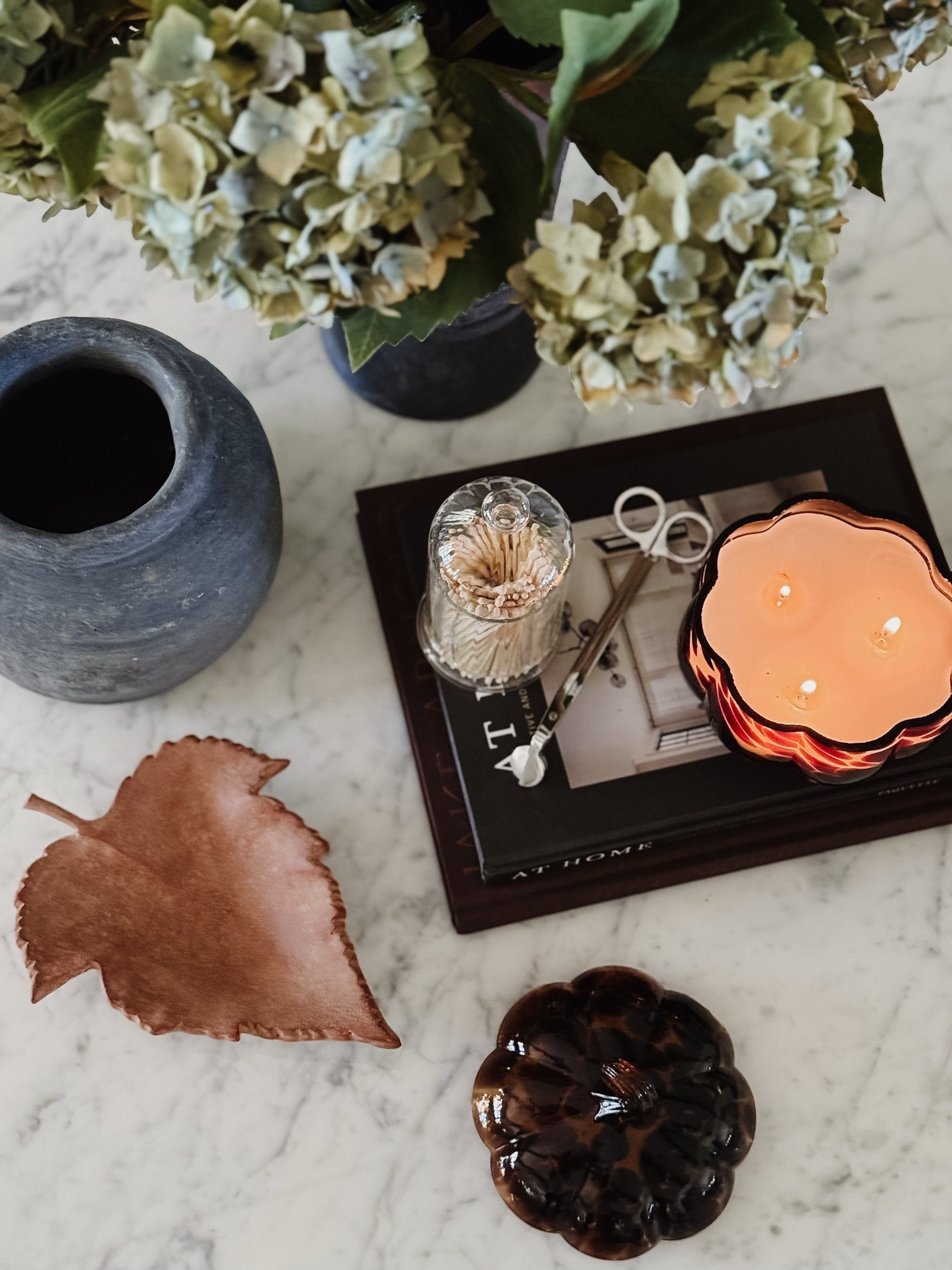 Fall coffee table styling

#LTKHome