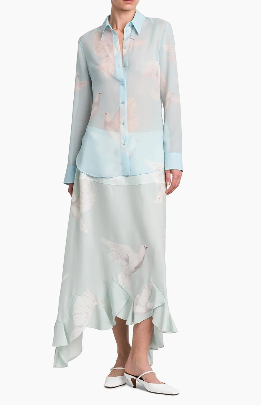 Saks Fifth Avenue Designer Sale is HERE 🤍✨ Up to 50% OFF on the designer pieces you've been eyeing! From stunning designer dresses and must-have handbags to chic shoes, denim, tops, and more — now is the perfect time to refresh your wardrobe for less. Don't wait, the best styles always sell out fast! 🛍️💫#SaksFifthAvenue #DesignerSale #LuxurySale #DesignerDeals #SaleAlert #DesignerDresses #LuxuryFashion #DesignerBags #HandbagLover #DesignerShoes #FashionDeals #WardrobeRefresh #LuxuryStyle #DenimLover #DesignerDenim #FashionFinds #StyleInspo #LuxuryShopping #OOTD #Fashionista #DesignerFashion #SaleSeason #LuxuryForLess #TrendingFashion #ClosetGoals #MustHaveStyle #ShopTheSale #LuxuryAccessories #DesignerTops #ChicStyle #FashionBlogger #StyleEdit #LuxuryLife #BagObsessed #ShoeAddict #DesignerWardrobe #FashionTrend #RetailTherapy #AffordableLuxury #LuxuryFinds #FashionSale #WeekendShopping #NewSeasonStyle #ClassicStyle #LuxuryLooks #DesignerBrands #ShopNow #FashionLover #DailyStyle #FashionDealsAndSteals

#LTKSeasonal #LTKU #LTKSaleAlert