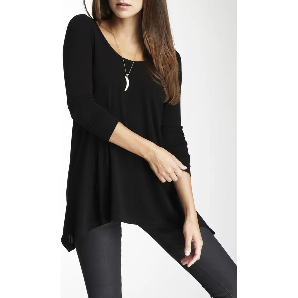GO COUTURE Long Sleeve Sharkbite Tunic Sweater in Black at Nordstrom Rack, Size X-Large | Nordstrom Rack