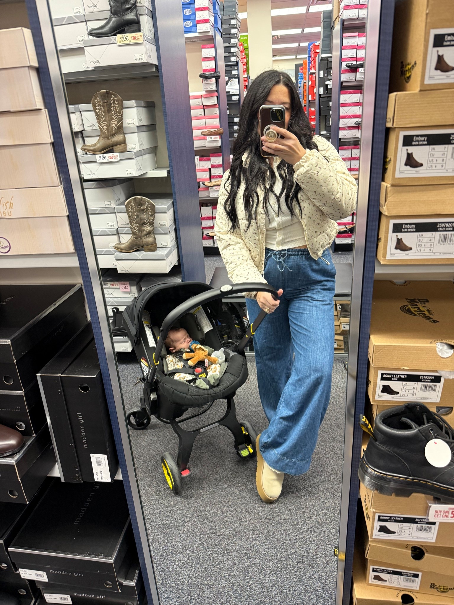 Ootd to run errands! 3 weeks postpartum 

#LTKootd #LTKBaby #LTKmomlife