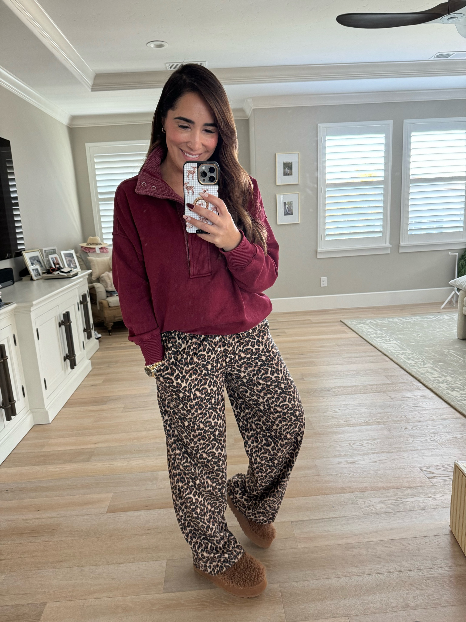 Love these leopard prints pants and cozy pullover SO MUCH 

#LTKHoliday #LTKFindsUnder50 #LTKSeasonal