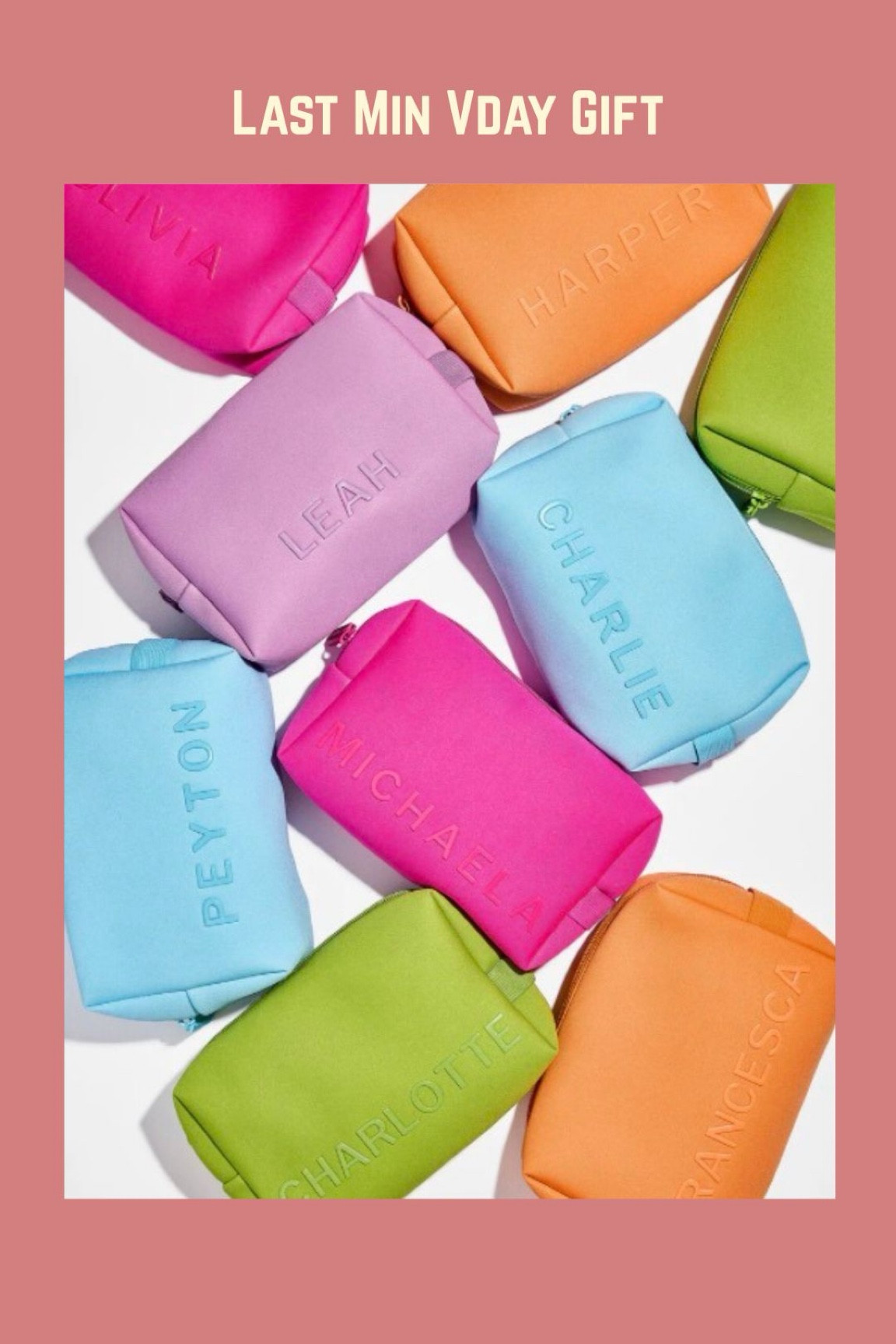 Customizable makeup bag from Baublebar. This makes such a great gift. 

#LTKValentine #LTKmorningroutine
