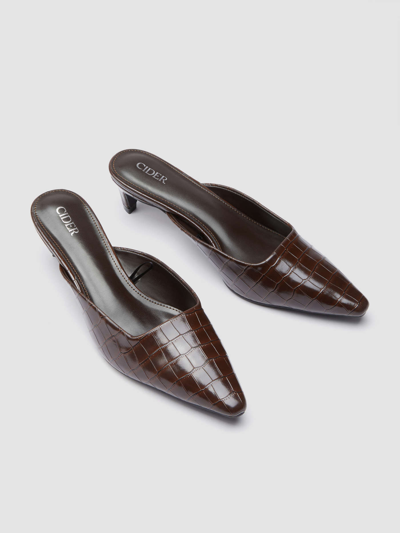 CROCODILE PRINT HEELS | Cider