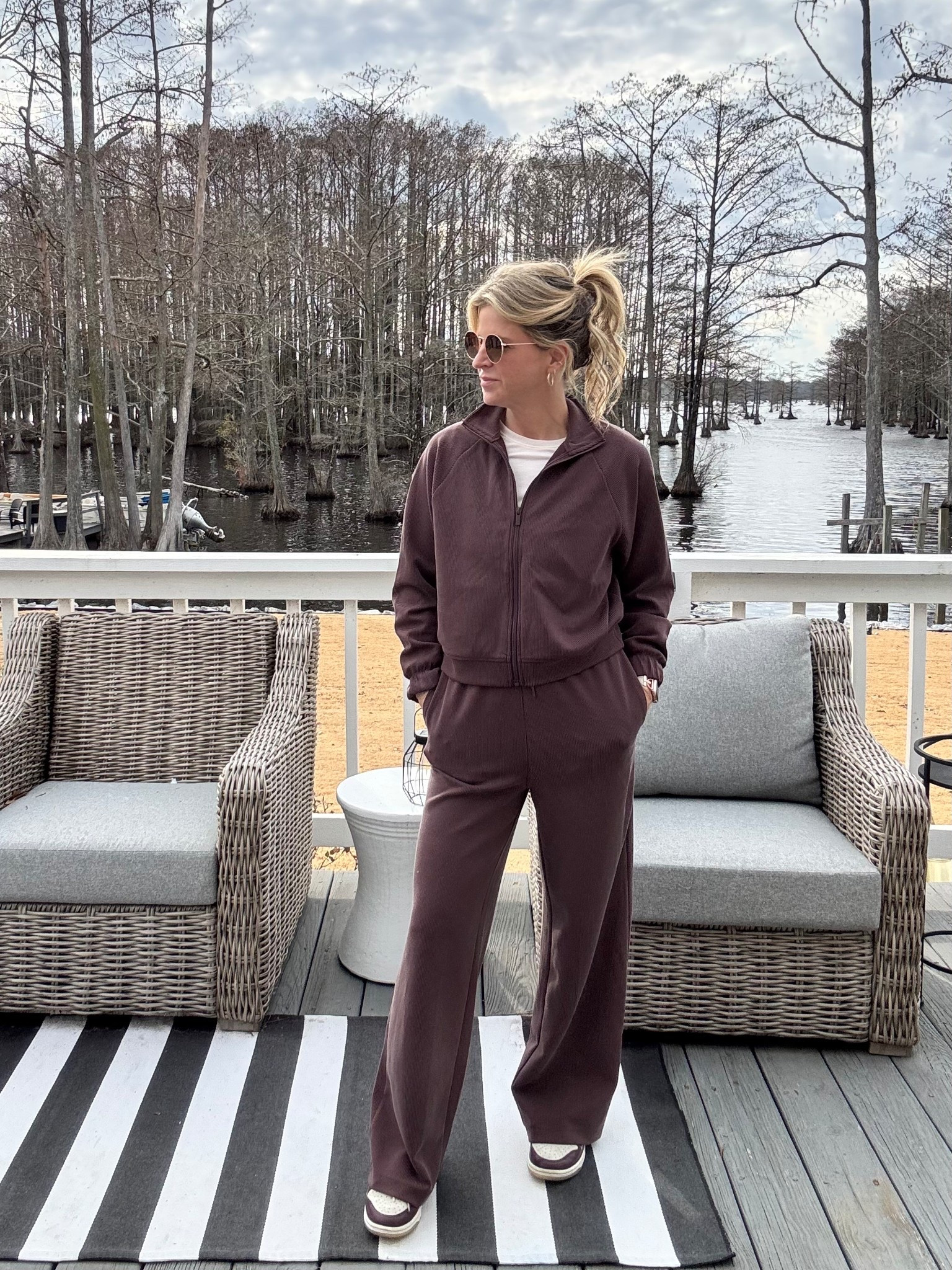 This set is mom-approved, errand-ready, and couch-worthy. 🤎

#LTKActive #LTKootd #LTKmomlife