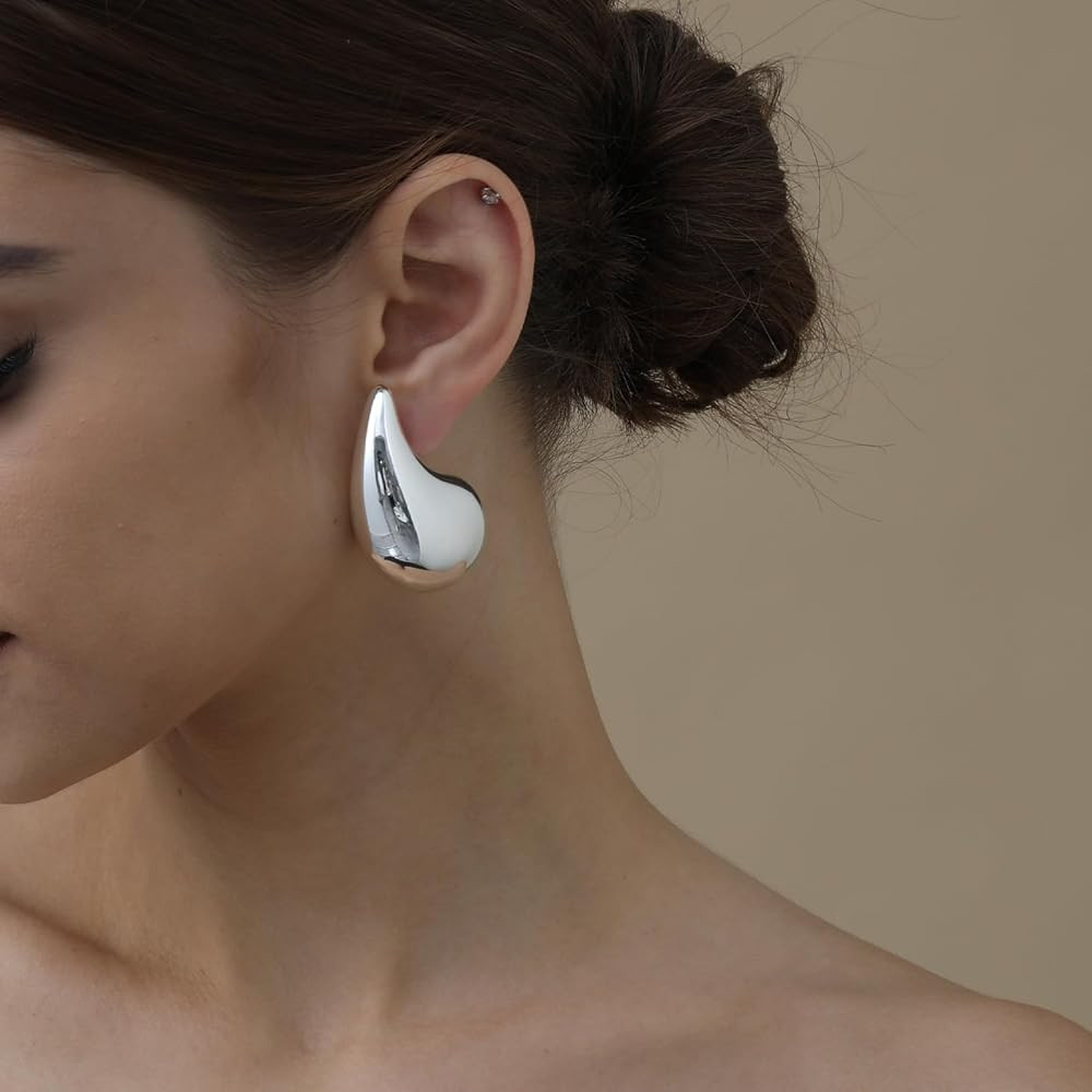 Ascona 18/25/32/47mm Chunky Gold Hoop Earrings for Women | Lightweight Tear Drop Earrings | Gold ... | Amazon (US)