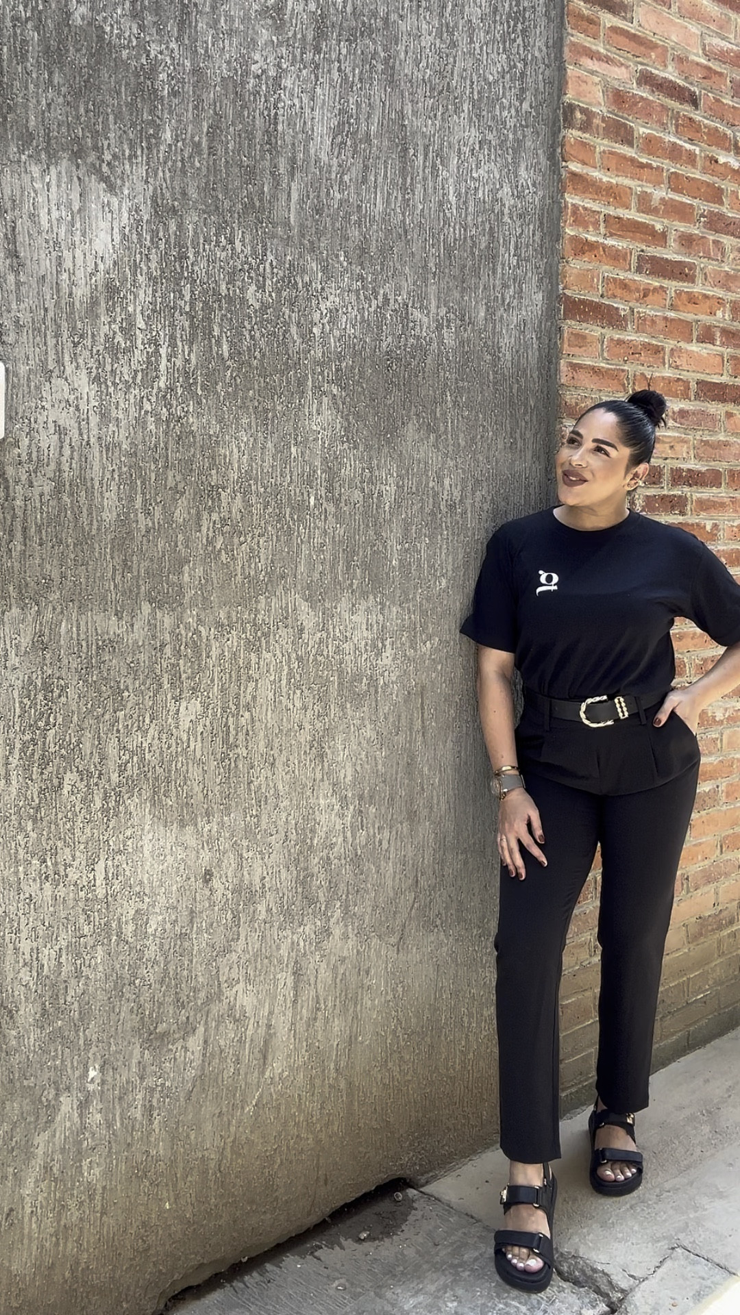 OUTFIT UNIFORME AESTHETIC

#LTKVideo #LTKstyletip #LTKbeauty