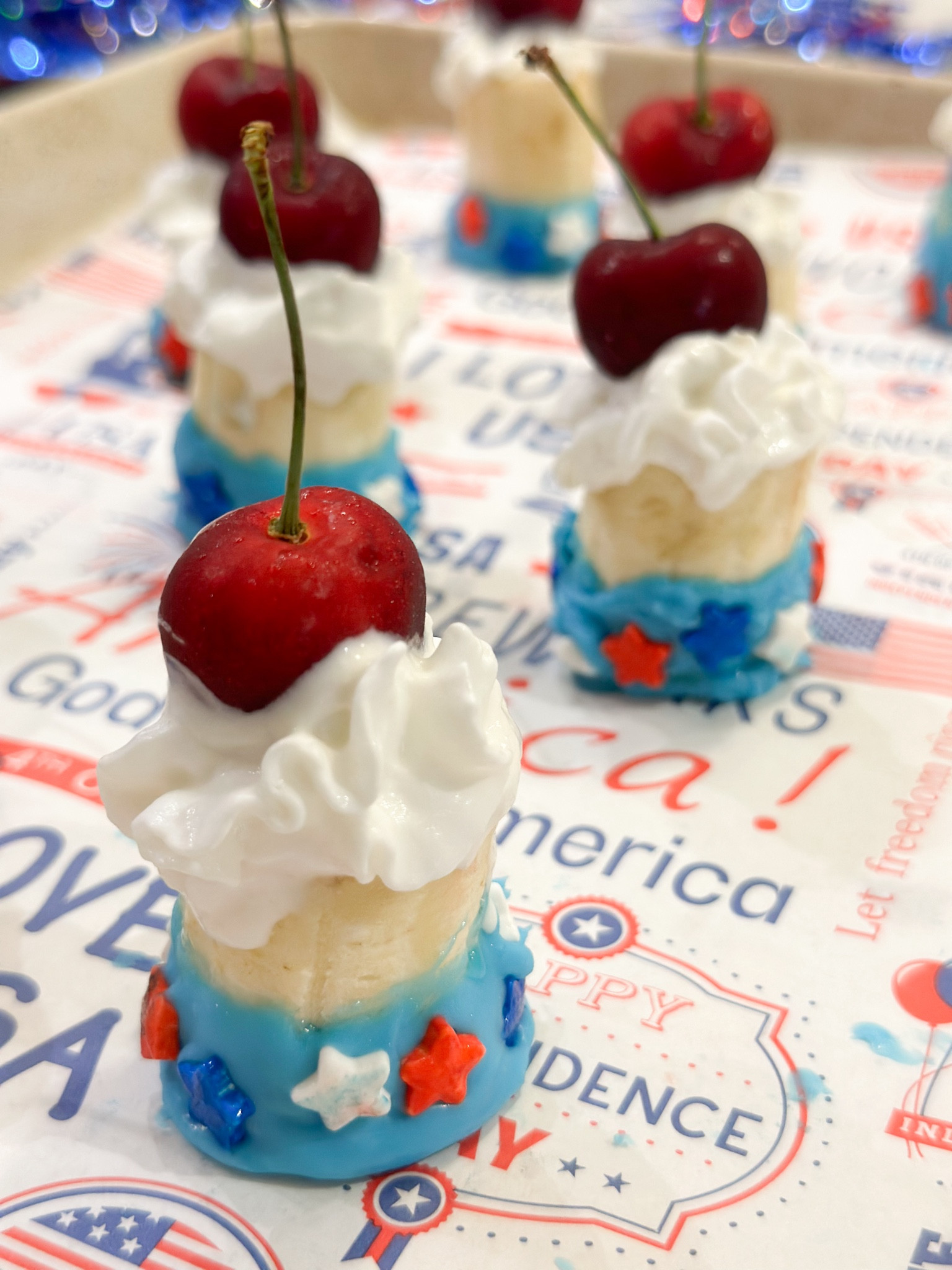 Sharing everything you need to make these super cute banana fireworks!!! 🇺🇸💥🍒

#LTKHome #LTKParties #LTKSeasonal