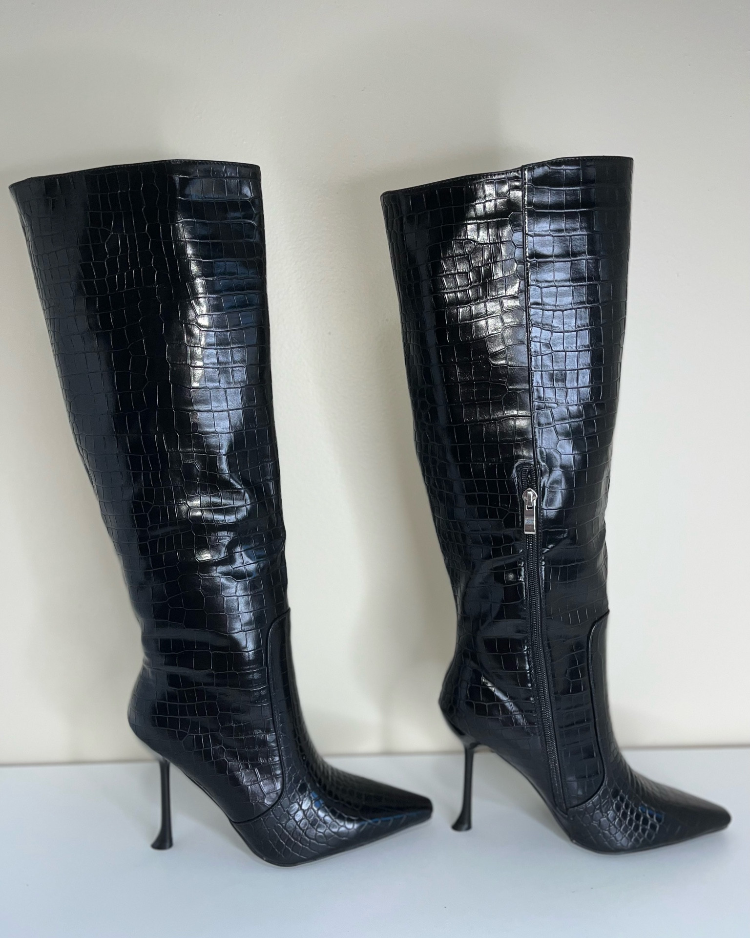 Black heel boots 

#LTKshoecrush #LTKstyletip #LTKunder100