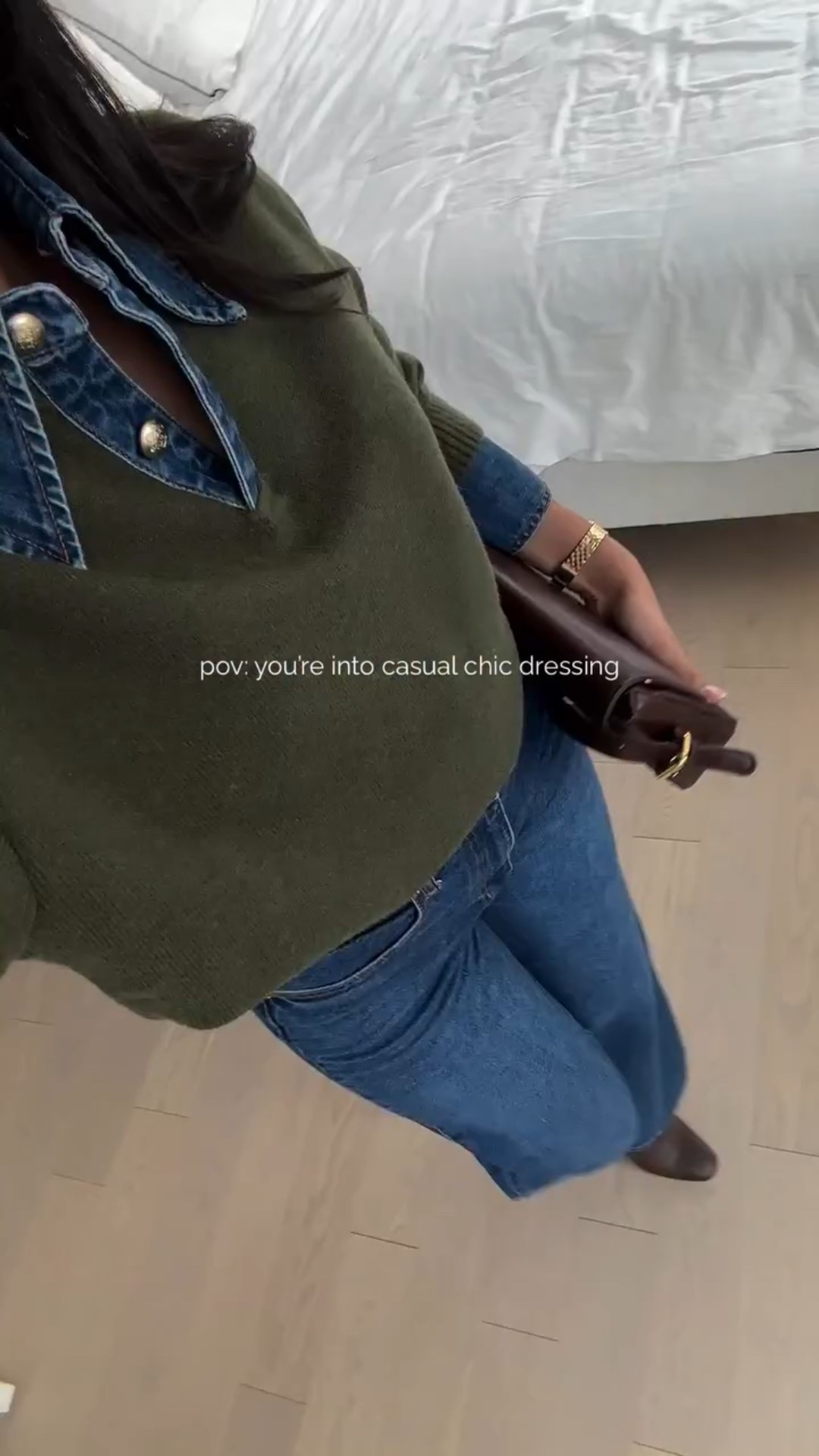 Autumn fashion >
______________________________________
#casualchicstyle #casualchic #easyoutfit #outfitinspo #outﬁtideas #montreallife #girltherapy