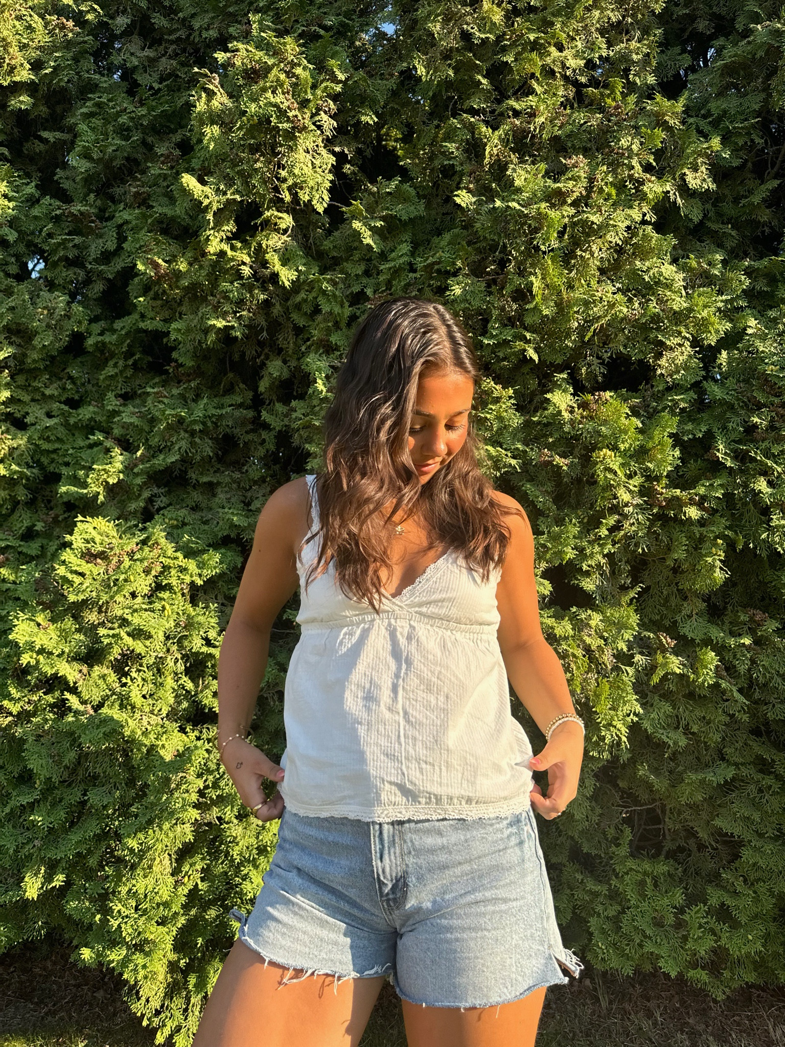 outfit for vacay dinner
top: one size
bottoms: size small
shoes: converse

#LTKBacktoSchool #LTKFindsUnder50 #LTKSeasonal