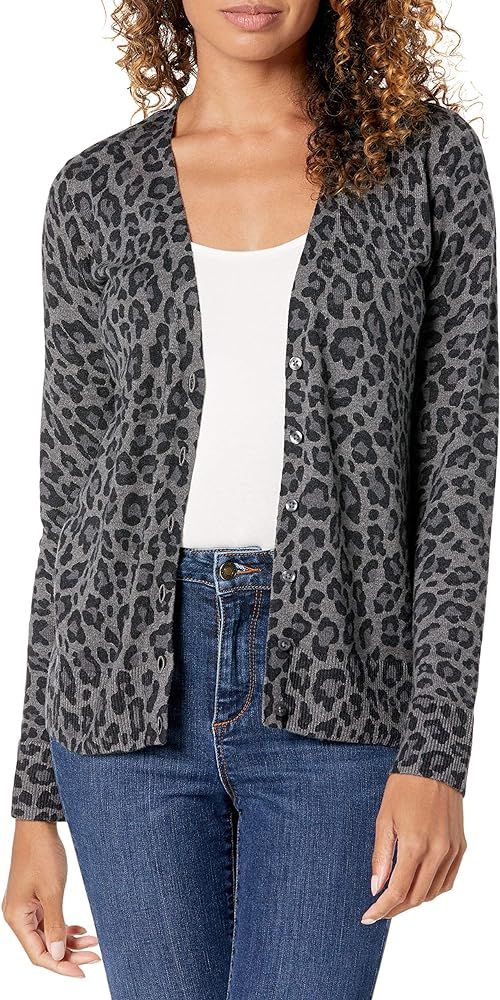 Amazon Essentials Women's Lightweight Vee Cardigan Sweater (Available in Plus Size) | Amazon (US)