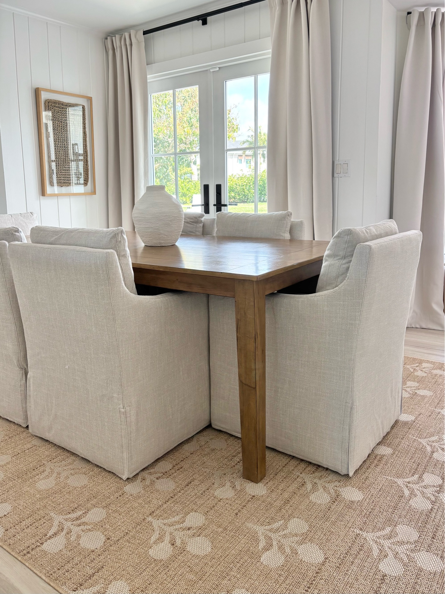 Our beach cottage is getting a makeover! New rug, drapes and upholstered dining chairs. All budget friendly! The chairs are so comfy. Rug is indoor/outdoor and great for heavy foot traffic. Love the color and pattern!


#LTKHome