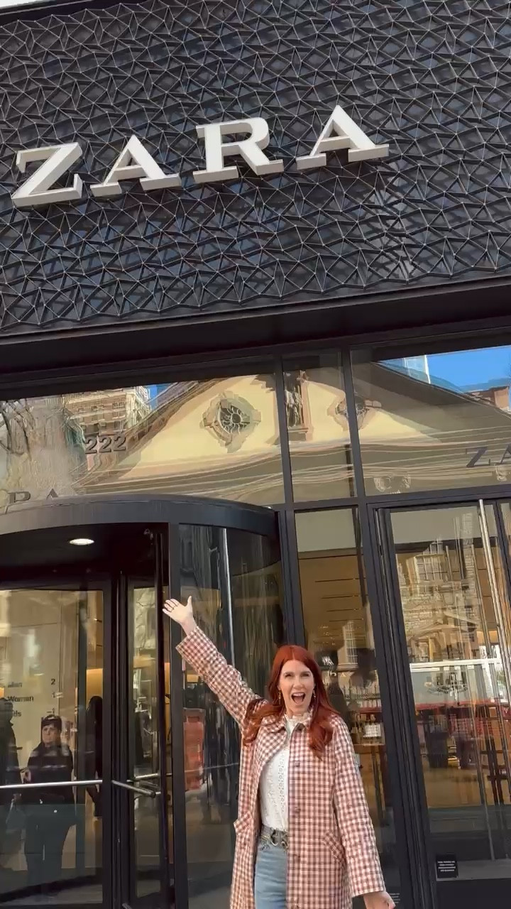 First stop: ZARA(!!!)

You guys I’m so excited to welcome Zara to LTK, it’s been years in the making. 

Came directly to Zara from the airport and snagged some items that have been in my favorites. See what’s in my shopping bag below👇🏻

#LTKWorkwear #LTKNYFW #LTKTravel