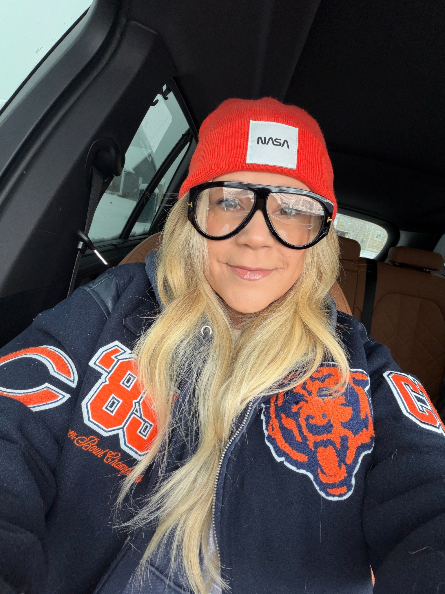 Let’s Go Chicago Bears 🐻🏈 Sharing my current fav NFL finds. 
Best seller NFL bomber jacket from Abercrombie! Wearing a men’s size XS

Tom Ford designer blue light glasses dupe for $19 compared to $550! 

NFL Playoffs #ChicagoBears #BearDown #ltkactive #abercrombie @abercrombie #nfl #nflsunday #windycityvibes bomber jacket, football outfit, Chicago, Chicago Bears, tailgating, fall outfit 

#LTKgrwm #LTKActive #LTKSeasonal #LTKPetite #LTKdayinmylife #LTKMens #LTKootd #LTKFindsUnder50