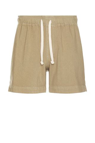 FRAME SHORTS in Dunkelbeige - Cream. Size M (also in S). | FWRD 