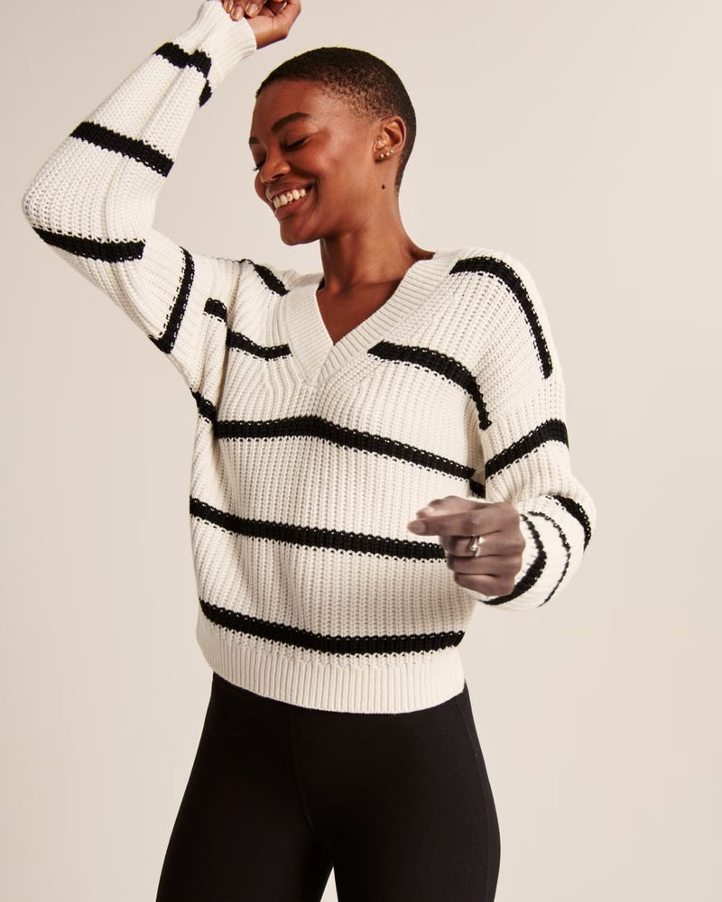 Slouchy Cotton V-Neck Sweater | Abercrombie & Fitch (US)