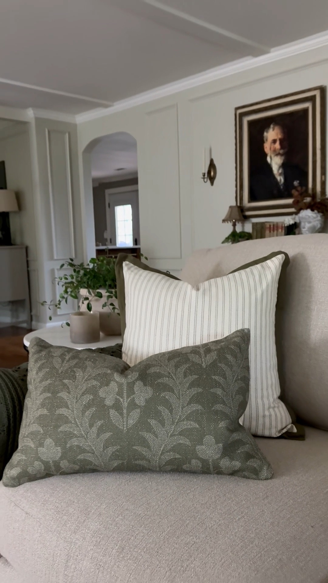 Can a pillow make a statement? I’m loving this statement they’re making.

#LTKSeasonal #LTKHome