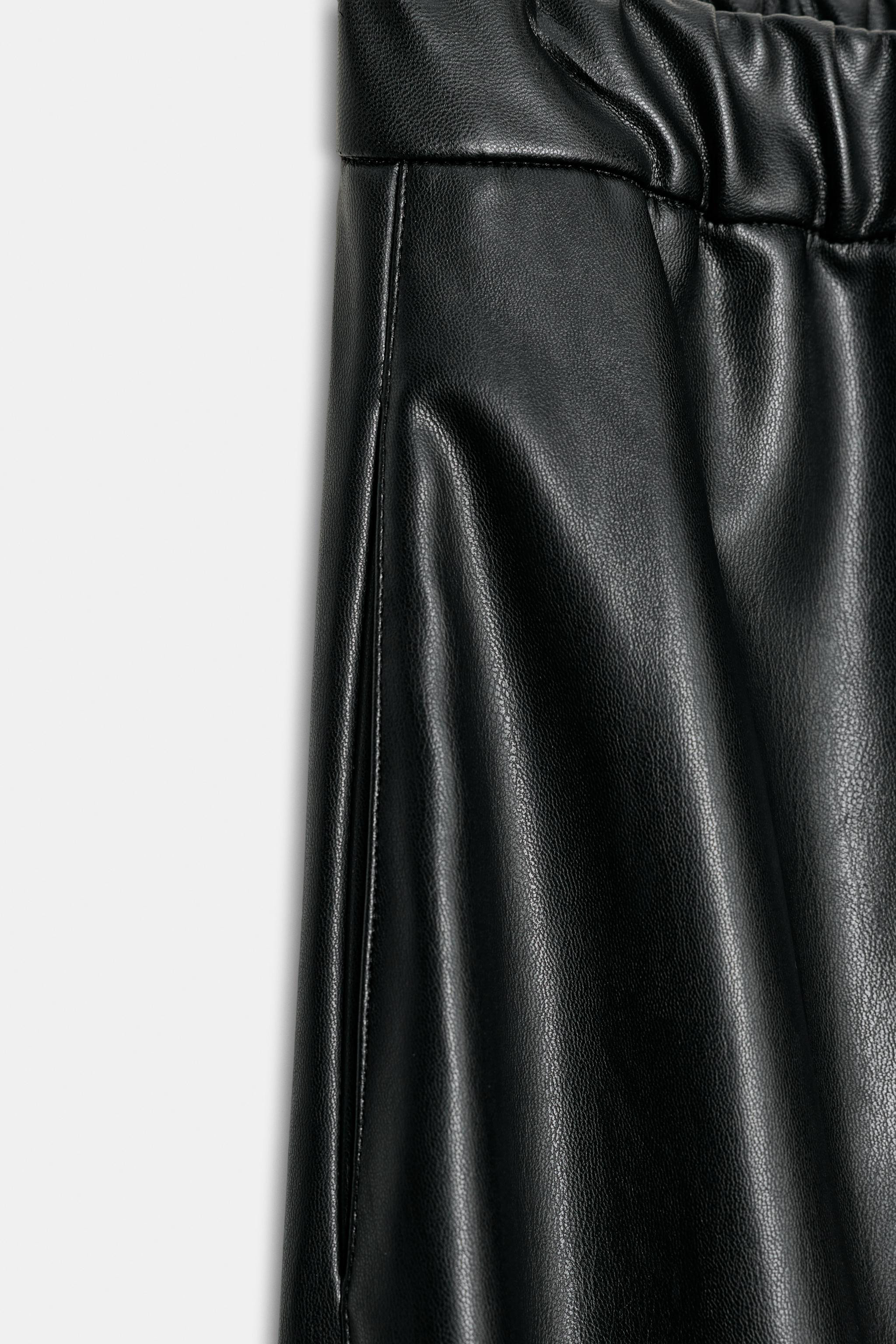 ZW COLLECTION FAUX LEATHER BALLOON PANTS$ 79.90Black | 8400/910/800Add to cartAddZARA WOMAN COLLE... | Zara US