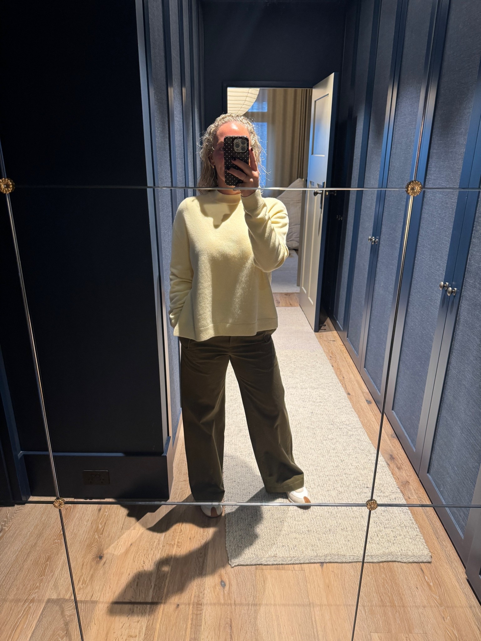 Today’s OOTD! Loving this lemon yellow colour at the moment 💛 my exact sweater is linked below and on sale! My similar trousers and exact shoes are linked too

#LTKstyletip #LTKaustralia #LTKautumn