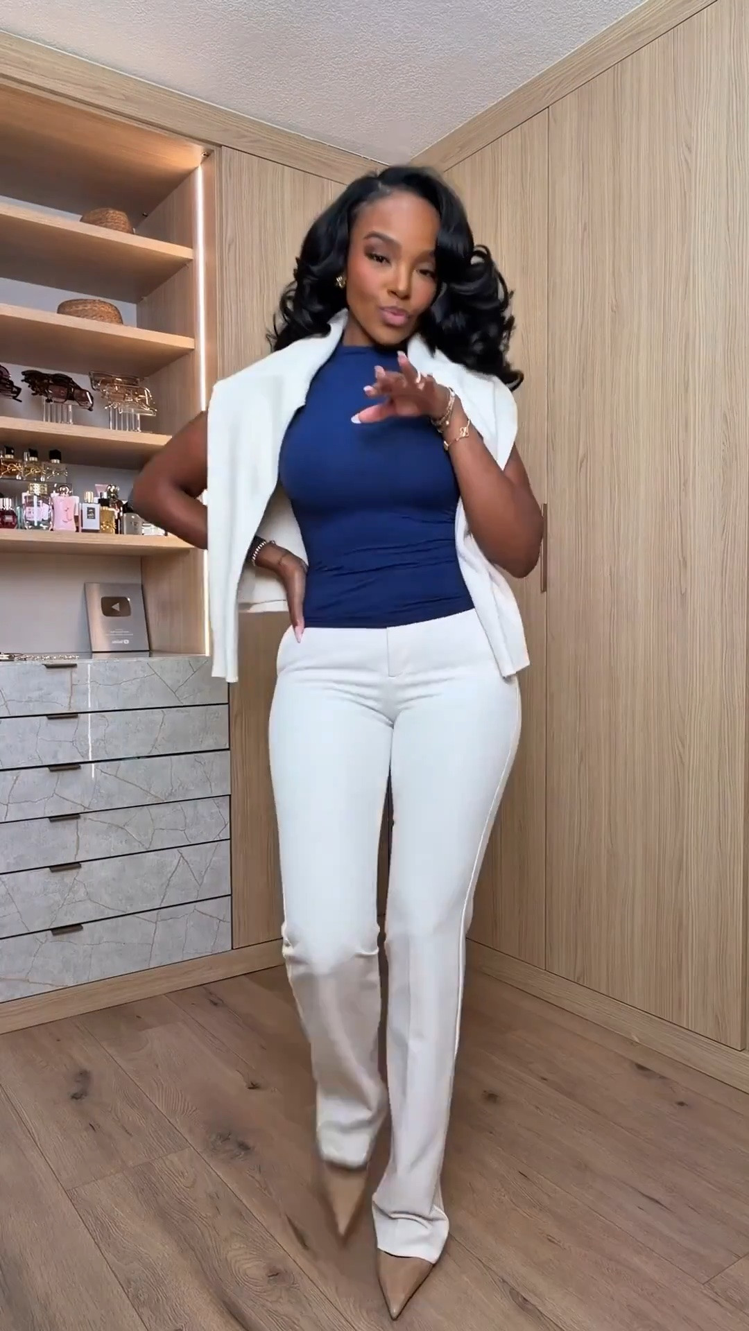 Scroll to shop 👇🏽 Everything from this look is linked below ✨  

Size Small | 5’4” | 140 lbs  

📲 Download the FREE LTK app & follow @kirasfashionfinds  Petite summer outfit, women’s outfit ideas, everyday style, affordable fashion, summer fashion  #LTKPetite #LTKootd #LTKSeasonal