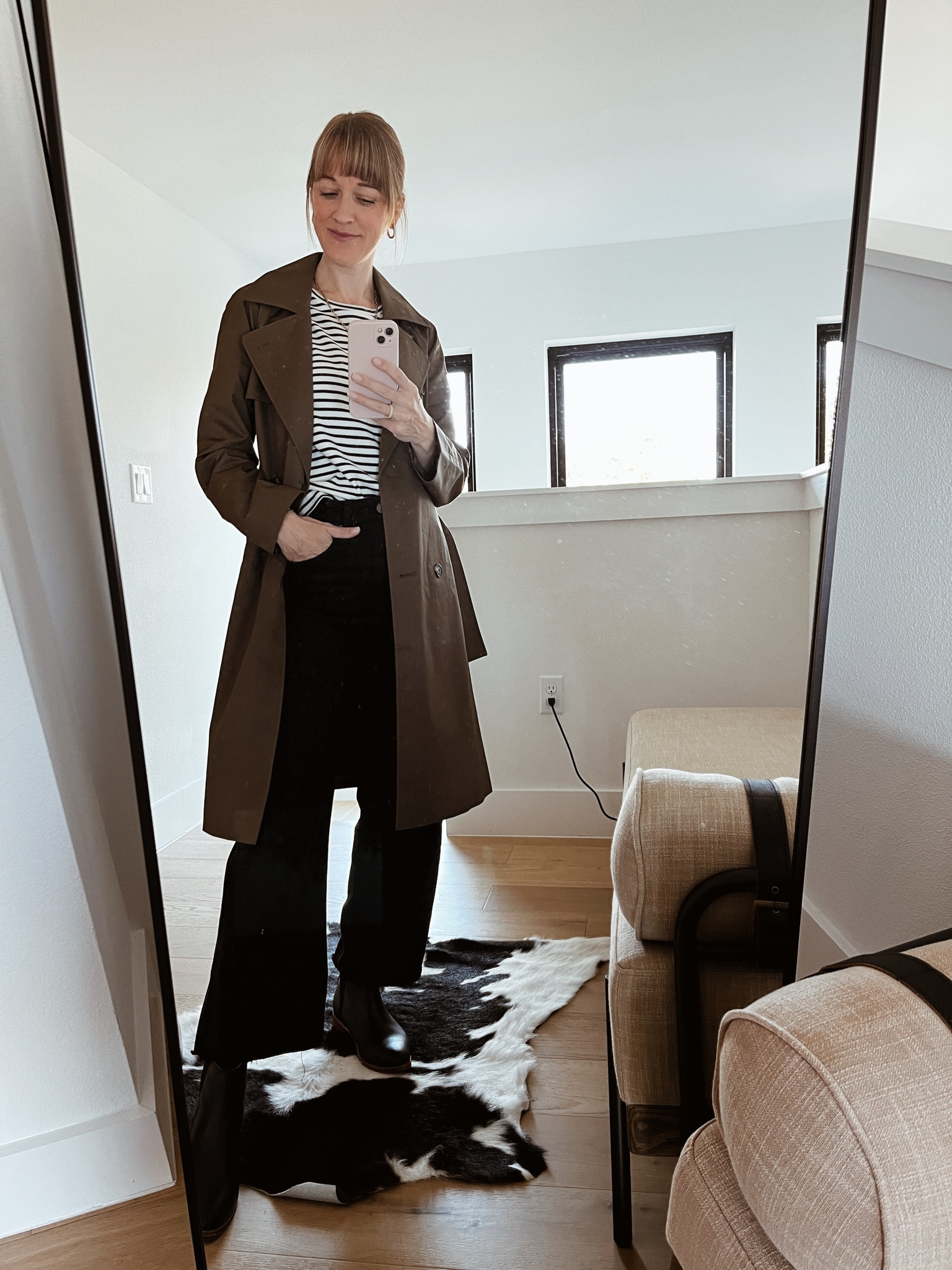 Transitional outfits mean spring is on its way!