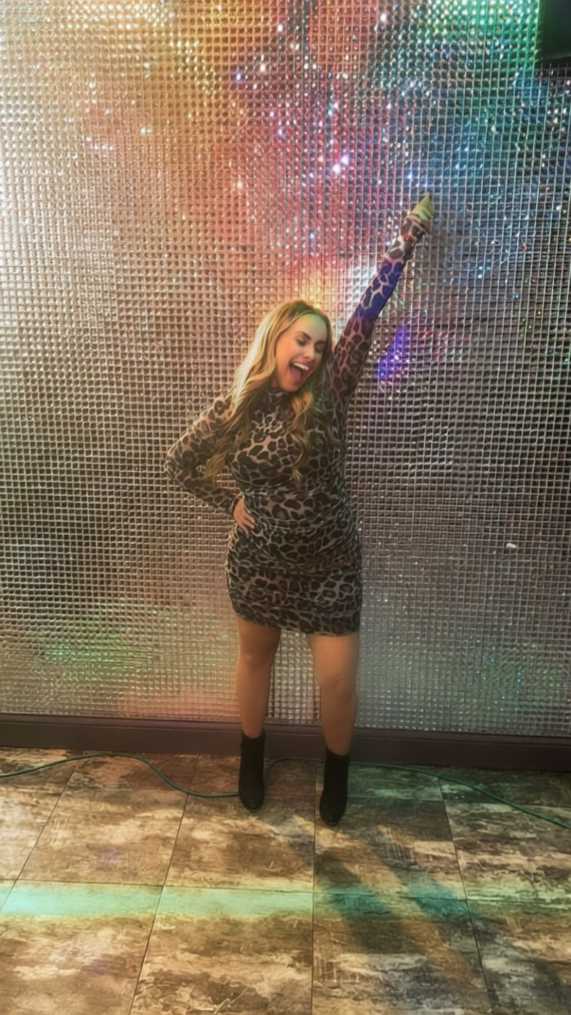 I've finally figured out how to word my style... western mob wife 🤠🐆