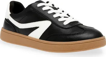 Voyage Sneaker (Women) | Nordstrom Rack