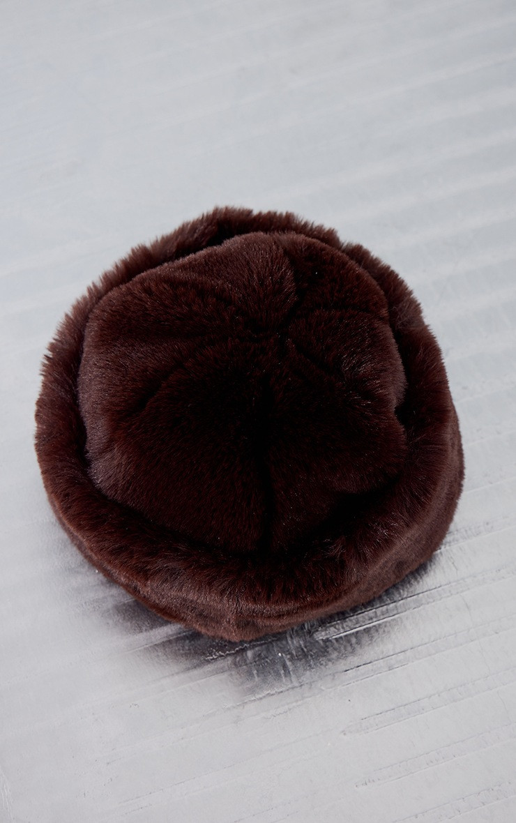 Chocolate Soft Faux Fur Beanie | PrettyLittleThing CAN