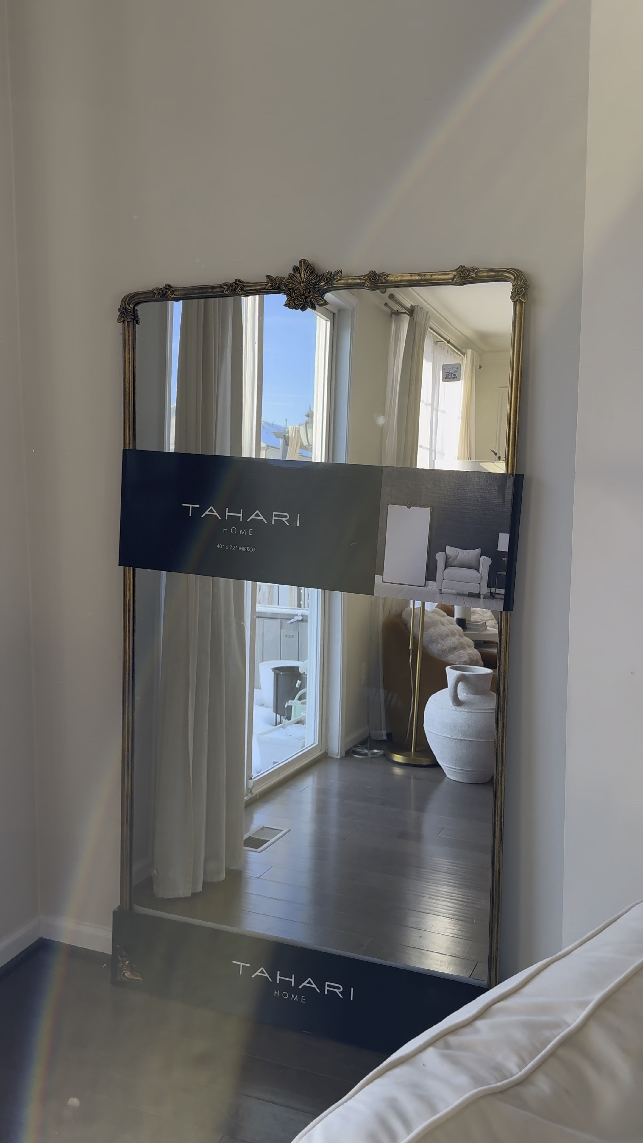 I’m obsessed with this mirror I picked up at homegoods today. I’m sharing similar for Inspo 

#LTKHome #LTKSeasonal