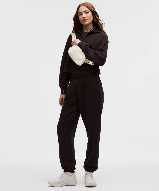 Everywhere Belt Bag 1L   Metallic Wordmark | lululemon (AU)