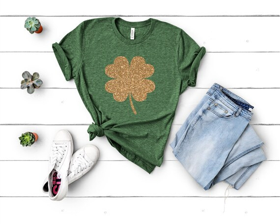 St Patricks Day Shirt,Womens Irish Shirt,Glitter Shamrock Tee,St Patty's Day T-Shirt,St. Pattys D... | Etsy (US)