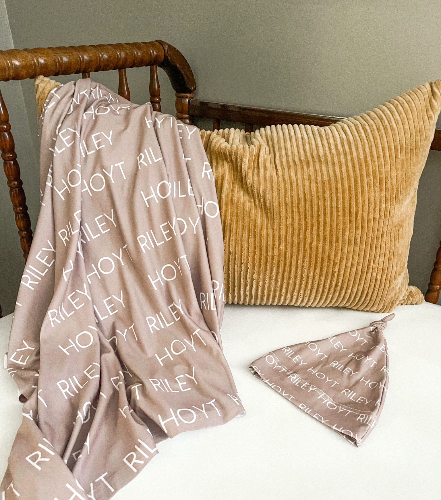 The perfect gift for a baby shower! This personalized swaddle and hat set is the perfect gift for new mama’s and the baby on the way. 


#LTKkids #LTKbaby #LTKbump