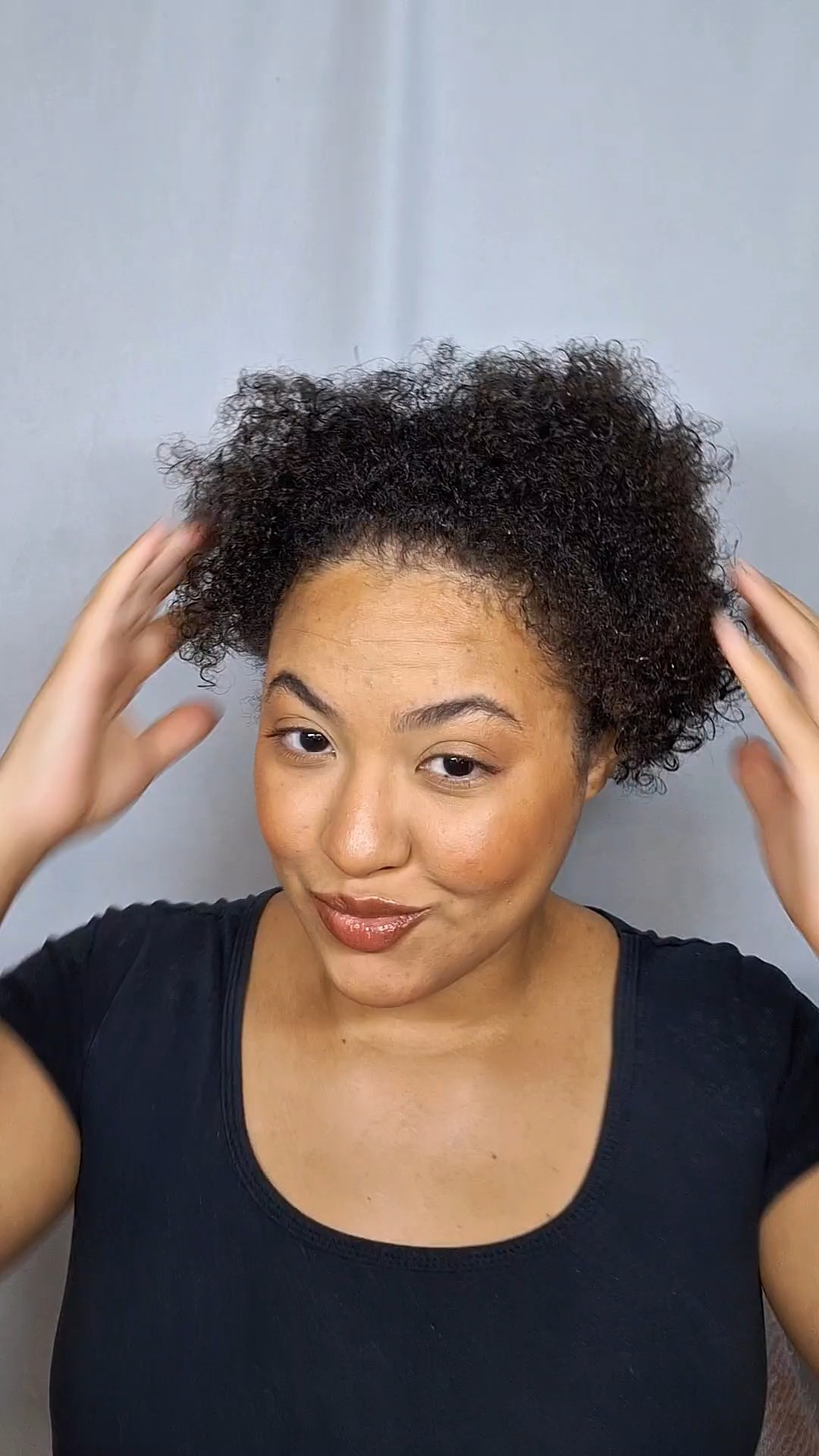 Finalização atualizada do meu black 😍Usei o Gel-Creme Ativador Finalizador Capilar @negrarosaEle deixa o cabelo brilhoso, definido, nutrido e muito lindo 🥰🧡

#LTKbrasil #LTKbeleza #LTKguiadepresente