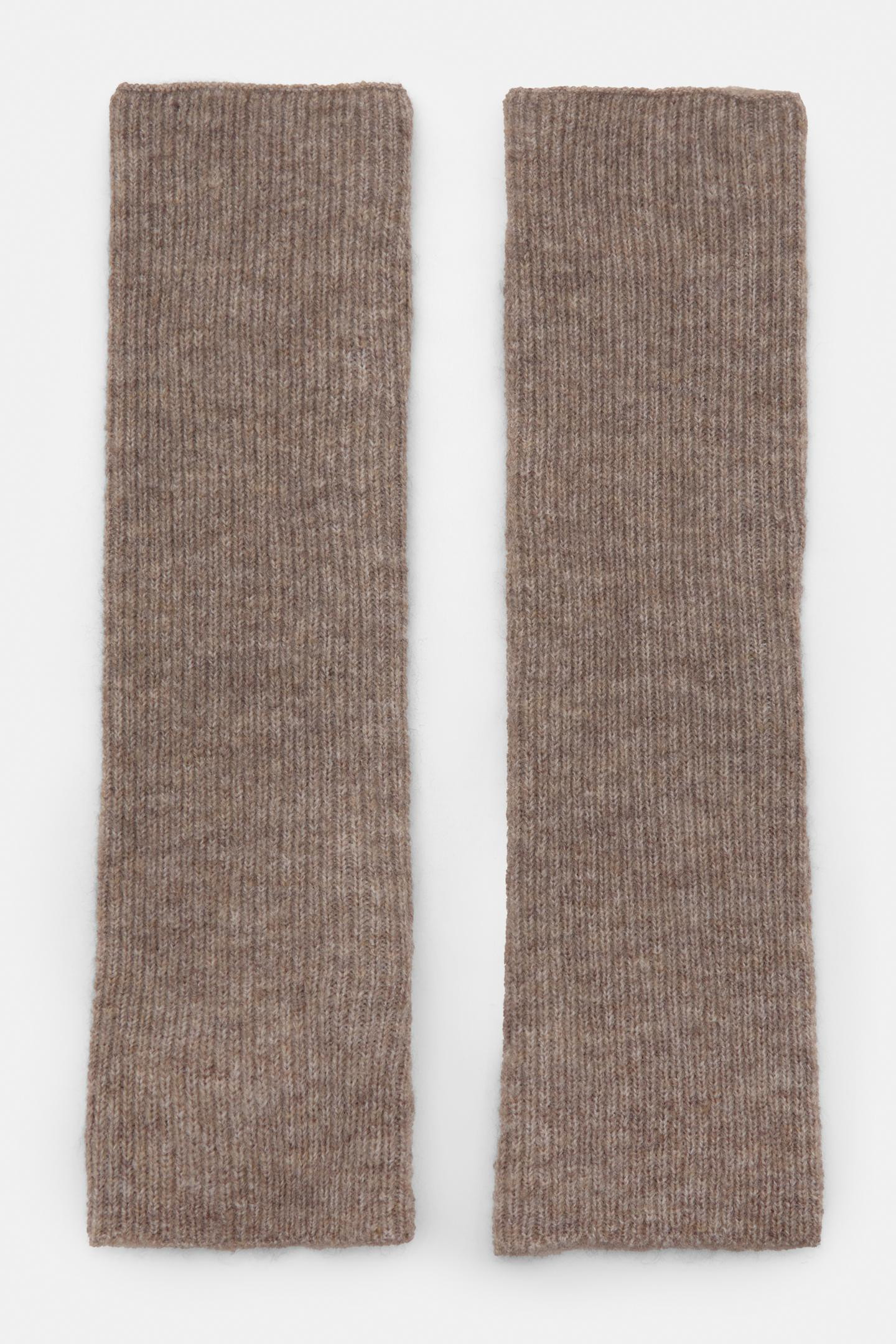 Long mittens | PULL and BEAR UK