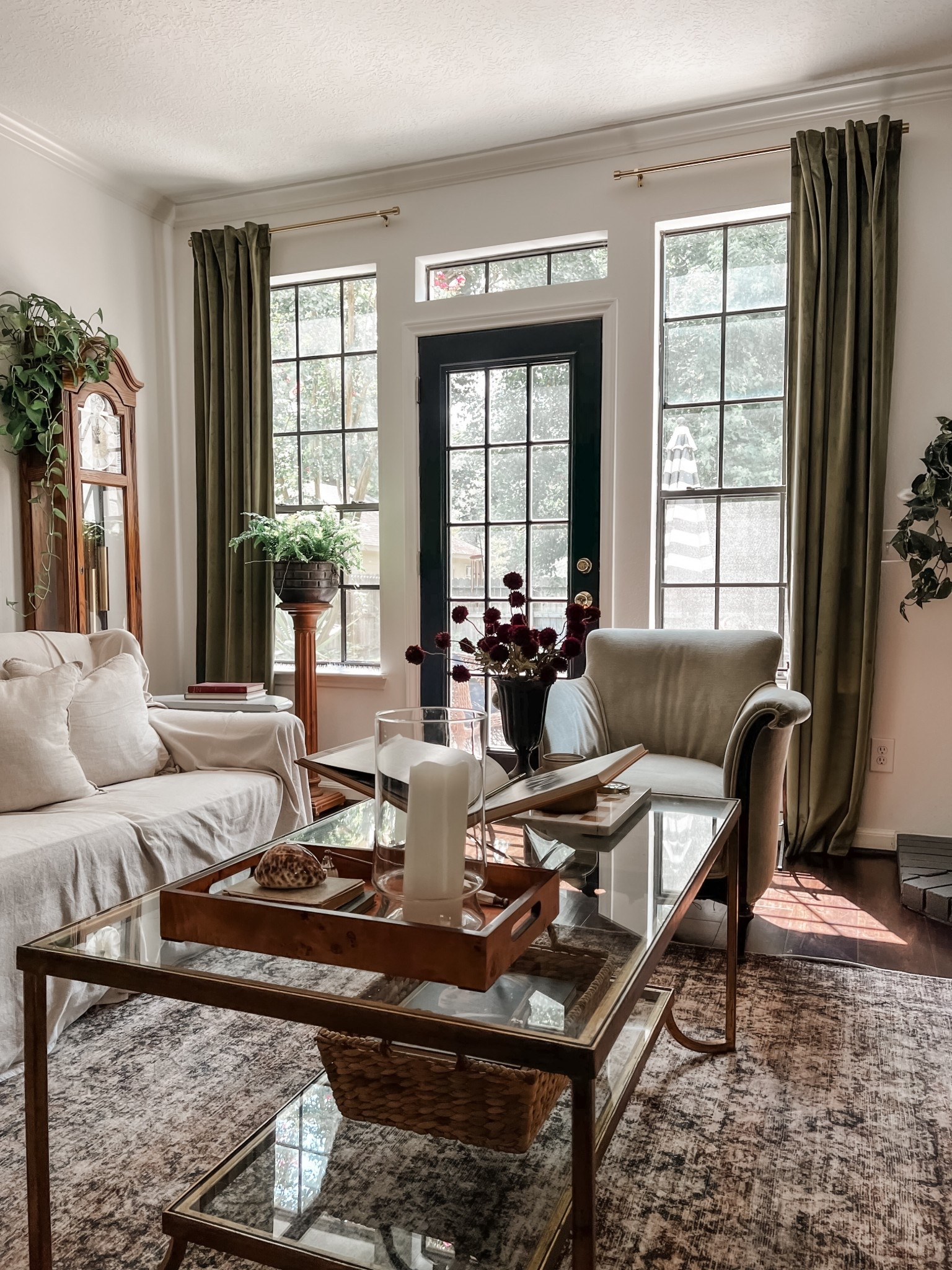 Subtle transition to fall in the living room. 

#LTKHome #LTKSeasonal #LTKFindsUnder100