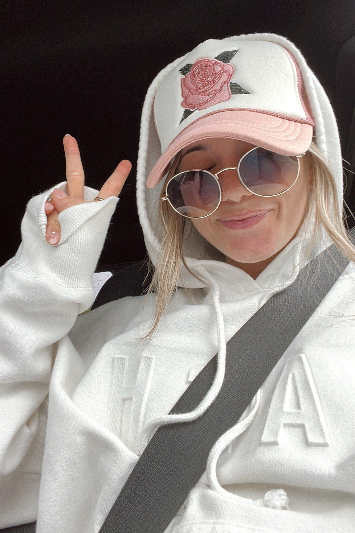 Trucker hat 🌸 

#LTKfindsunder50 #LTKstyletip
