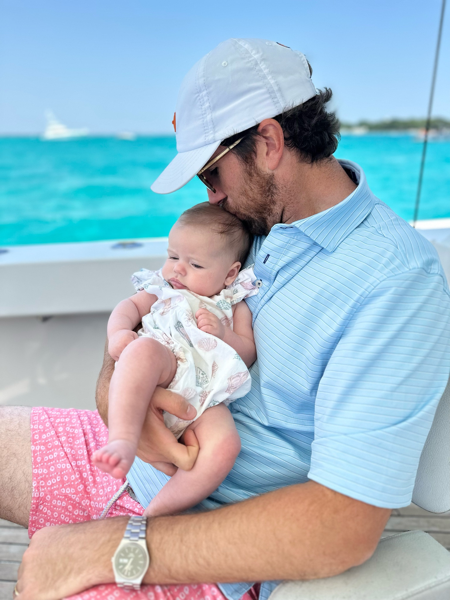 Taking Stitch from land to sea! Finish your Father’s Day shopping under par  Today only, enjoy 25% off sitewide with code “gift4dad”. 

#LTKitbag #LTKGiftGuide #LTKmens