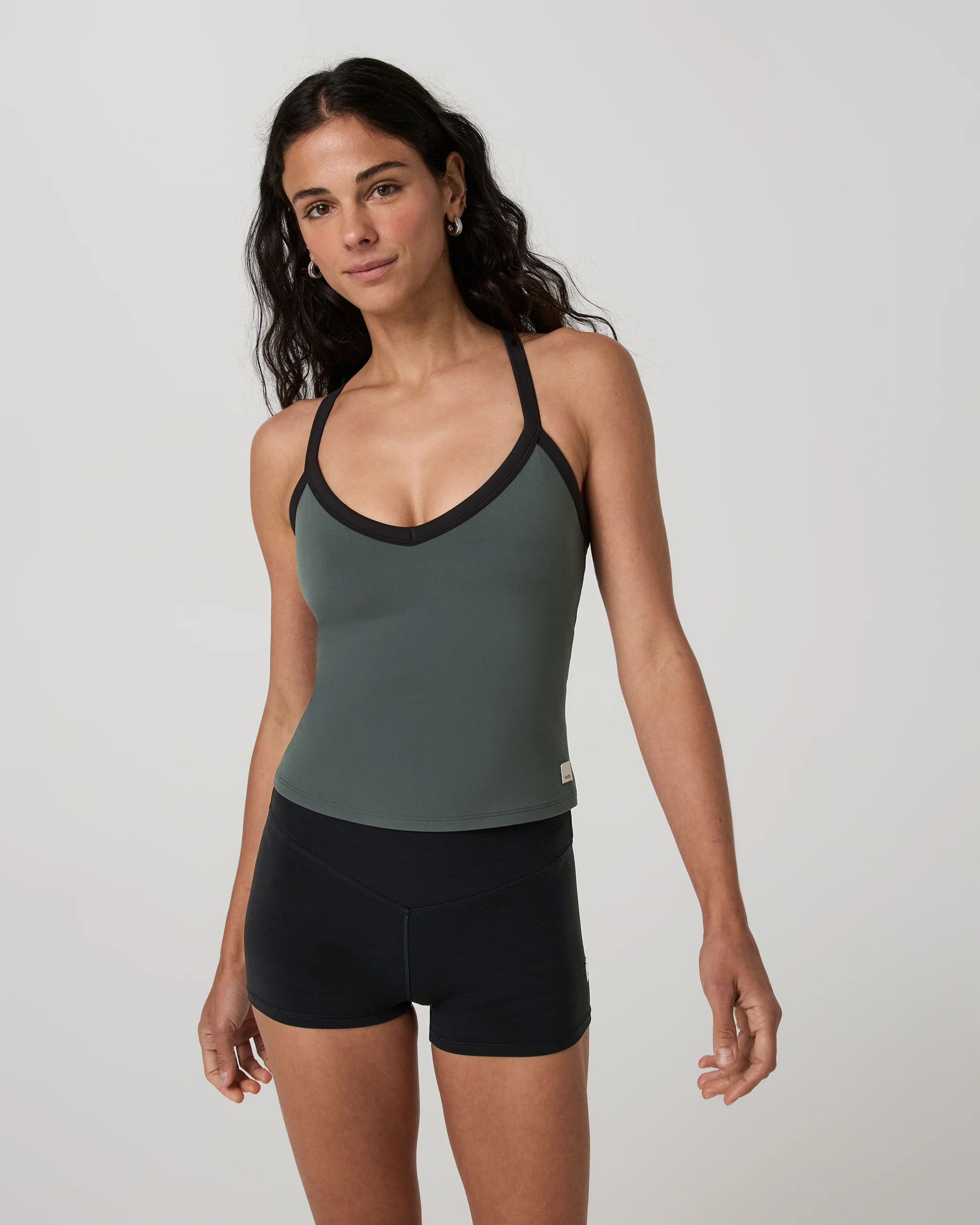 Vuori AllTheForm™ V Neck Tank – Women's Dark Jade Fitness Top – Vuori | Vuori Clothing (US & Canada)