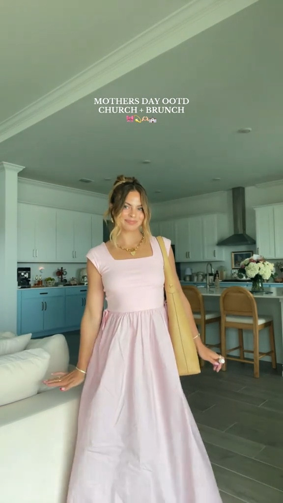 Mother’s Day OOTD church and brunch 🎀🍓

#LTKSeasonal #LTKFindsUnder100 #LTKStyleTip