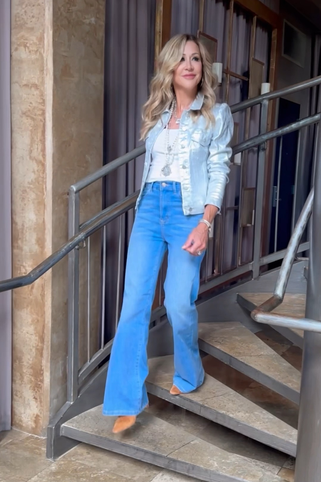 I’m so completely obsessed with the fall collection from Boston Proper!  All of these pieces mix and match endlessly to create outfits for every occasion!  I’ve linked the exact pieces and you’re going to want them all!

#LTKSeasonal #LTKShoeCrush #LTKStyleTip