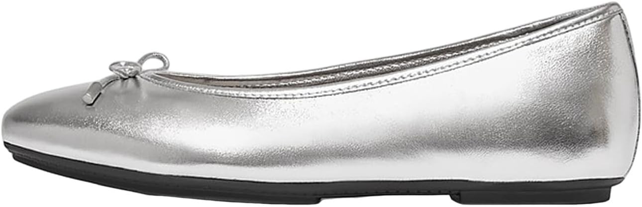 FitFlop Women's Delicato Bow Soft Metallic-Leather Ballerinas Ballet Flat | Amazon (US)