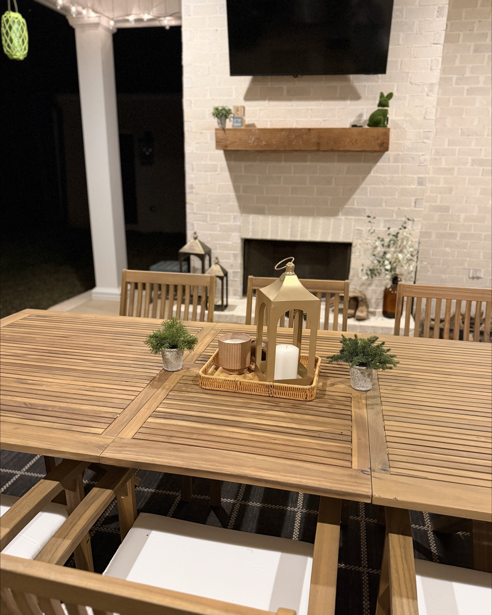 The back porch got a make over! My husband has been asking to swap out our conversational furniture to a dining table and I finally make it happen! We also added cafe lights and a new storage container to his away all our junk! 