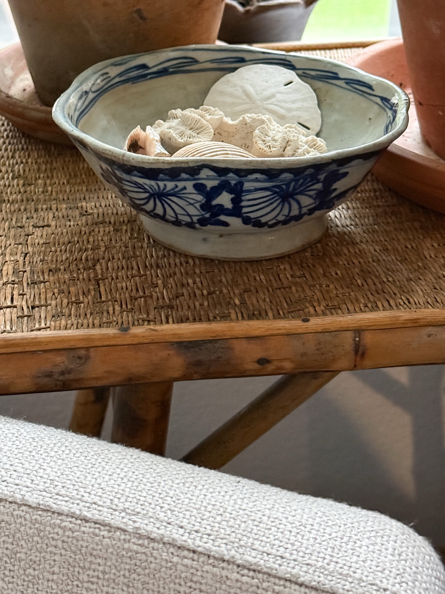 Blue and white bow 

#LTKHome #LTKSeasonal #LTKMothersDay