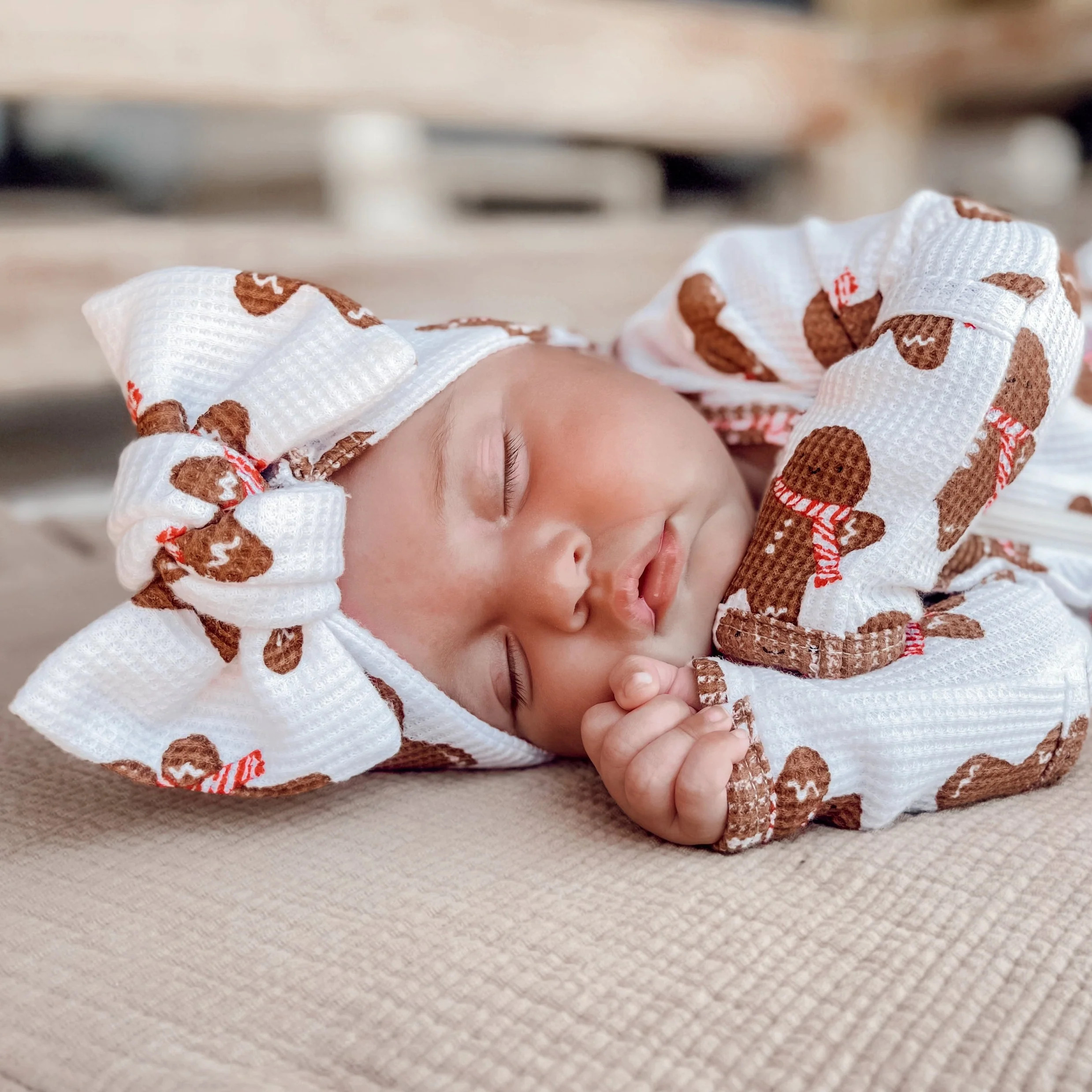 Organic Waffle Knot Bow, Gingerbread Man | SpearmintLOVE