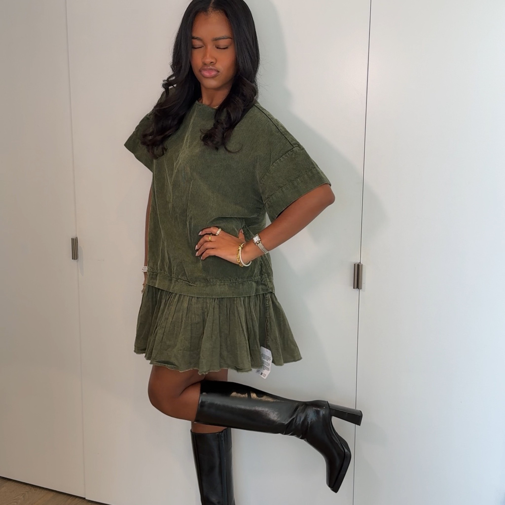 dark brown boots!!!

#LTKSeasonal