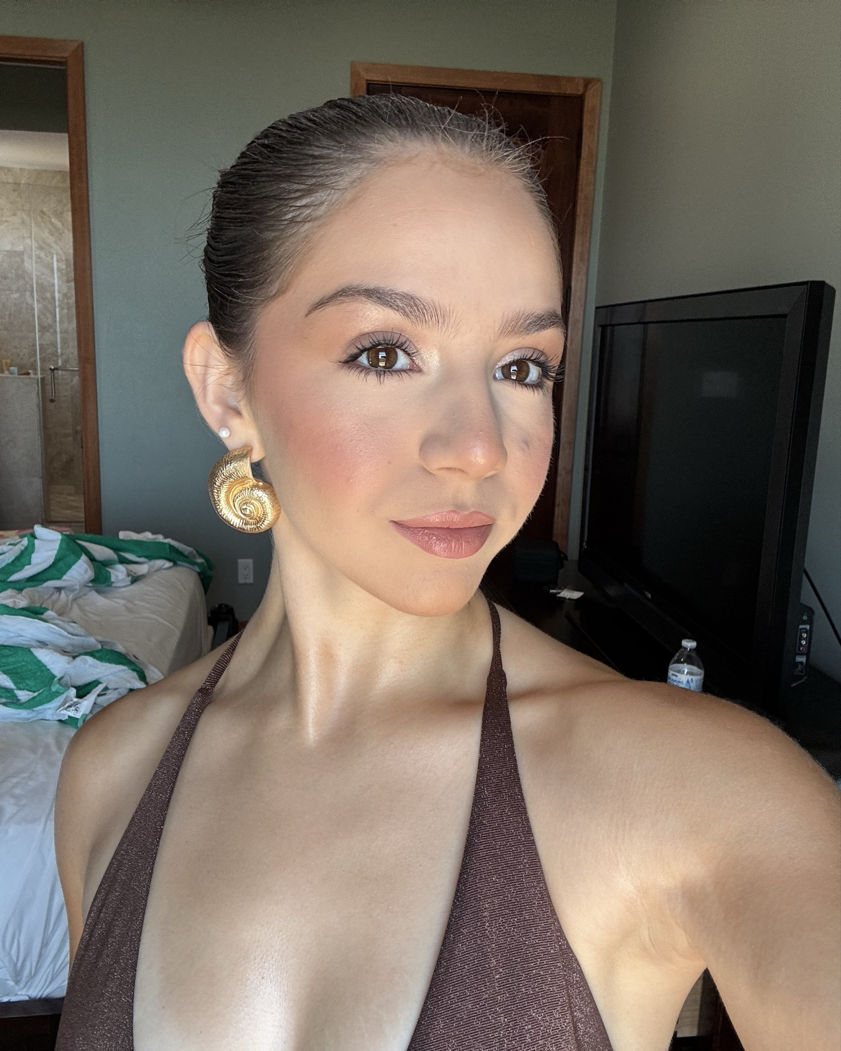 brown swimwear 🐚

#LTKSwim #LTKStyleTip #LTKSaleAlert